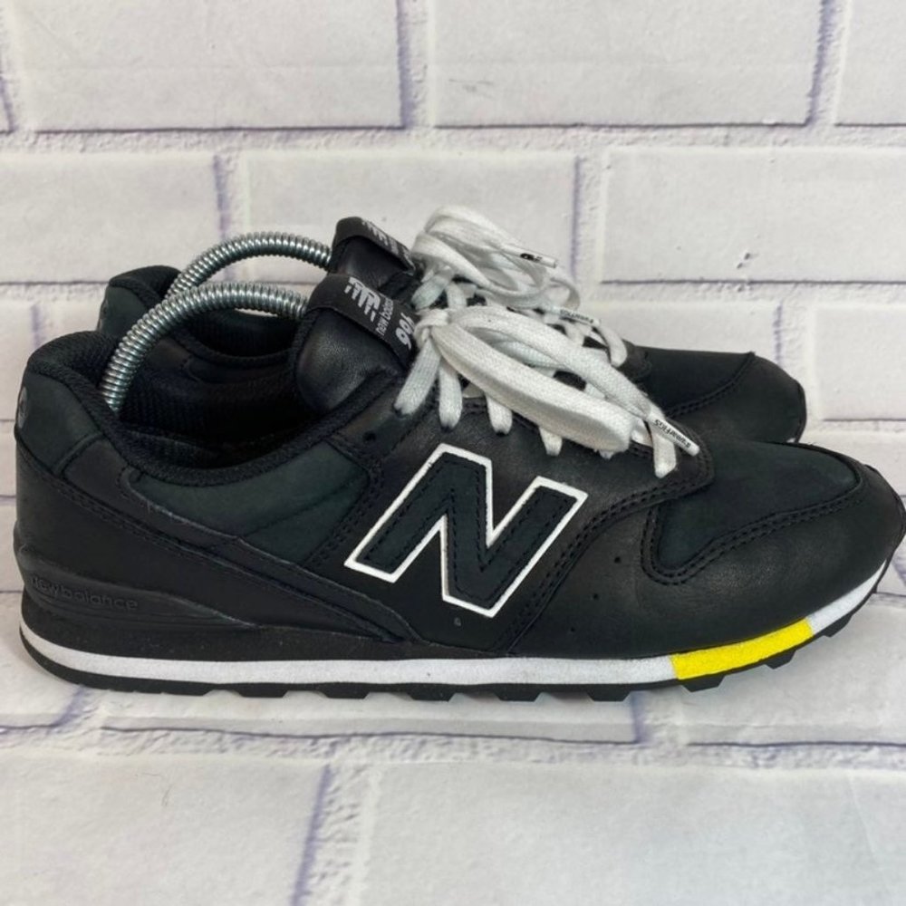 New Balance 996 Sneakers x FIGS Running Shoe Black
